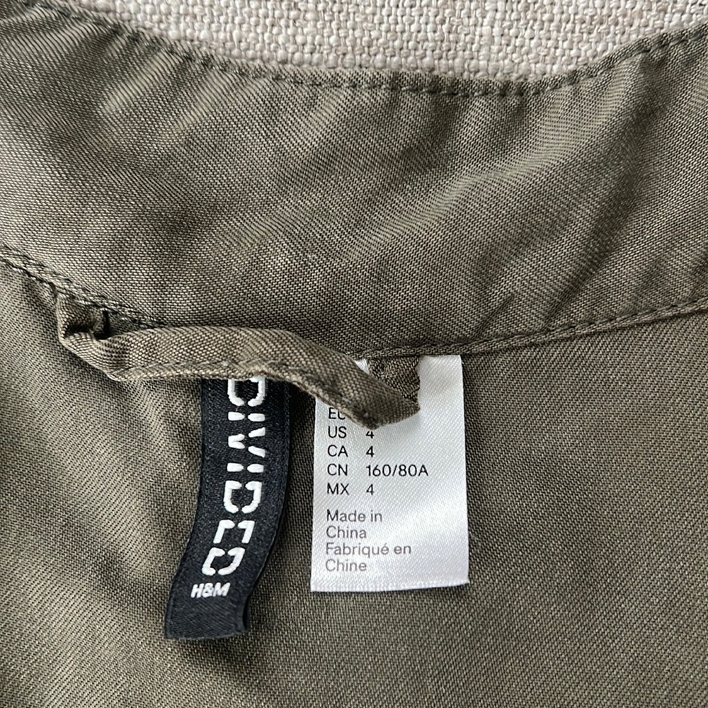H&M divided jacket - Picture 6 of 8